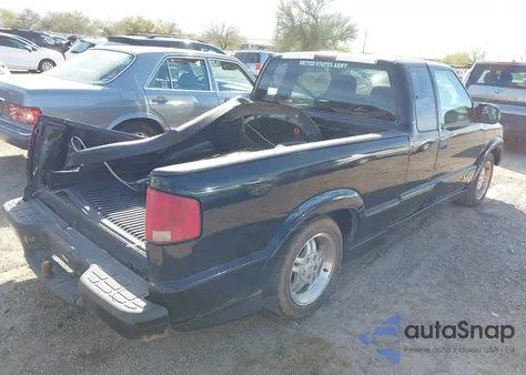 2002 Chevrolet S-10 Ls z USA, uszkodzony, nr VIN 1GCCS19W928151122